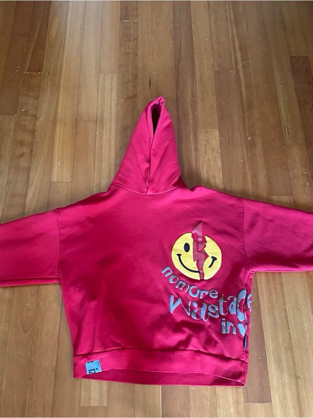 Izzue Red Graphic Hoodie Sweatshirt with Smiley Design